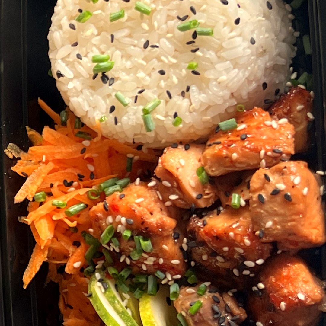 Salmon bowl, chef-prepared